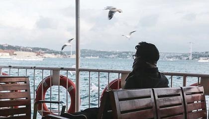 爱游戏中国官方网站平台-电竞行业的知识产权保护，打击盗版持续升级，电竞侵权