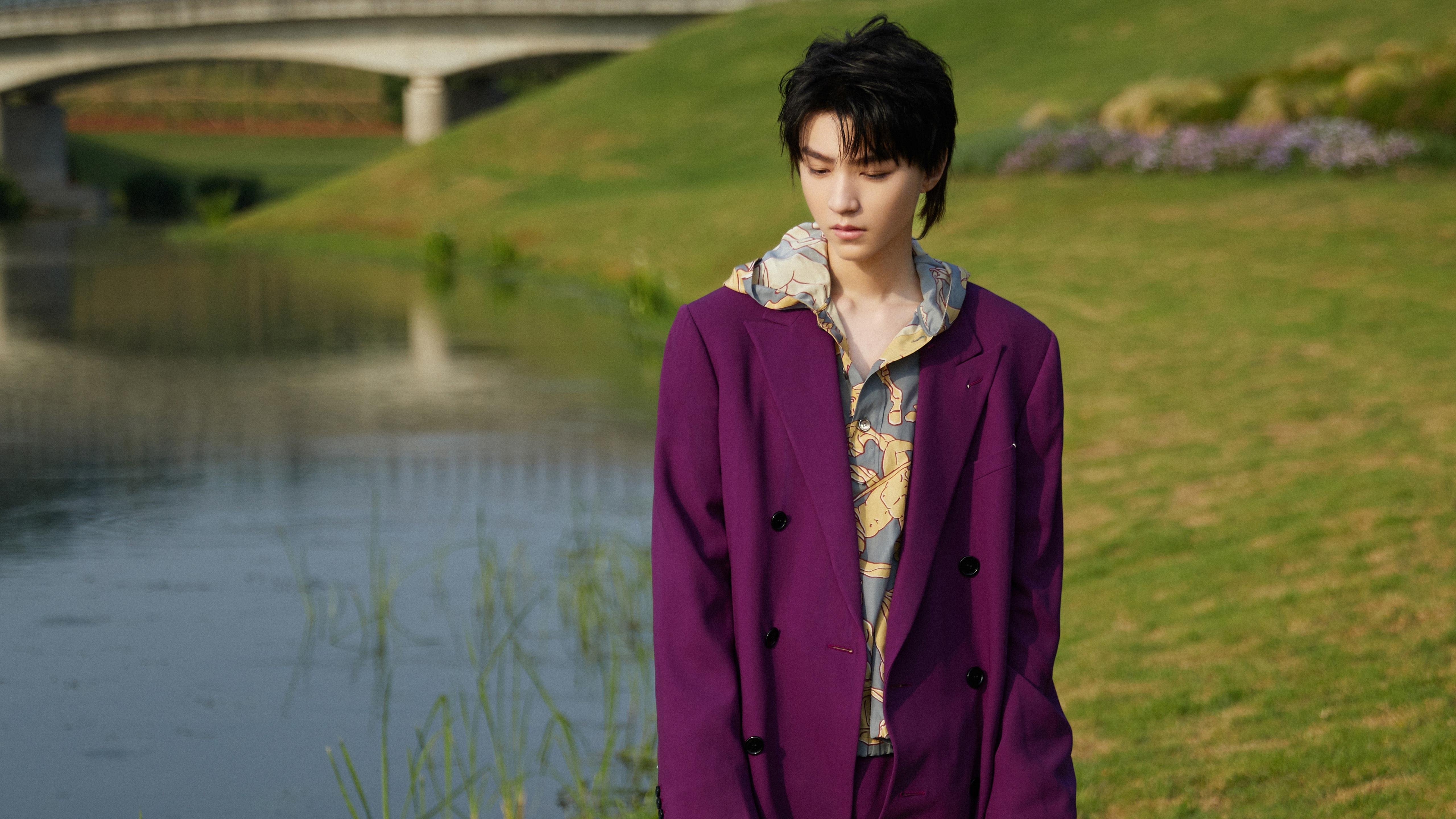 爱游戏娱乐-国际热身赛中国青年队战胜 球迷现场助威不断，热身赛国足